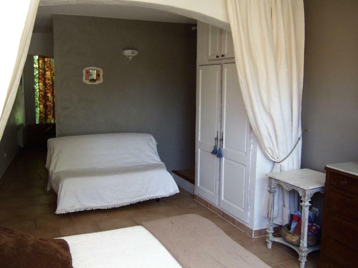 Au Vallon Rouge Saint-Paul-de-Vence Exterior foto